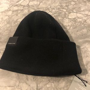 NWT Authentic Canada Goose Wool Hat